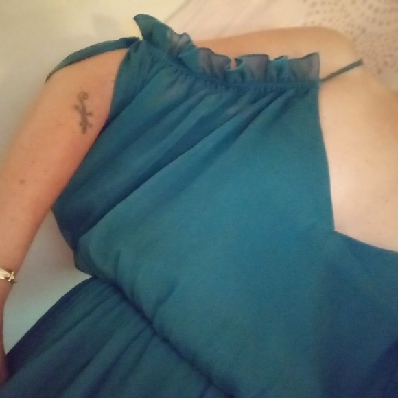 One piece - Picture 2 of 4